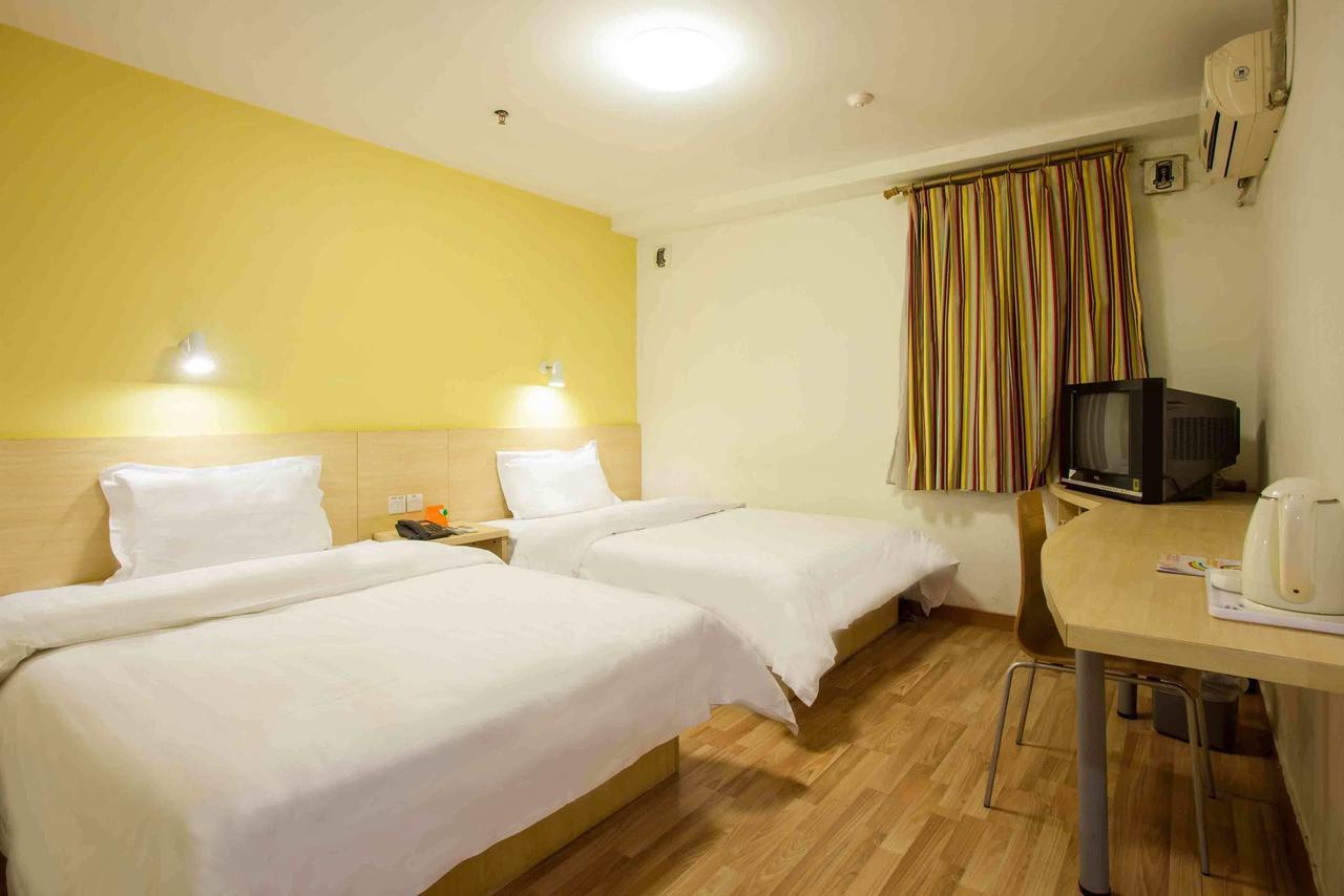 7Days Inn Qinhuangdao Changli Jieyang Street Ngoại thất bức ảnh