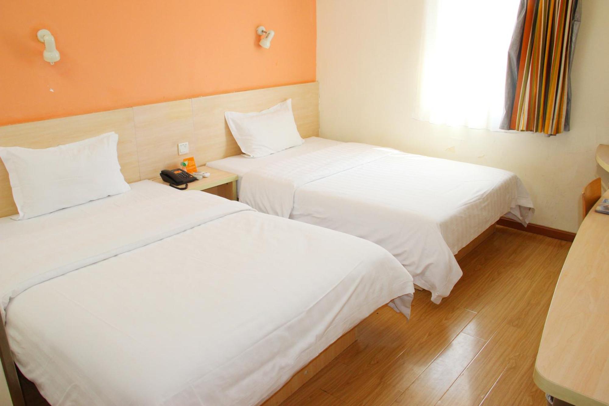 7Days Inn Qinhuangdao Changli Jieyang Street Ngoại thất bức ảnh
